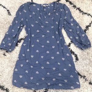 Women’s midi dress. Size medium.